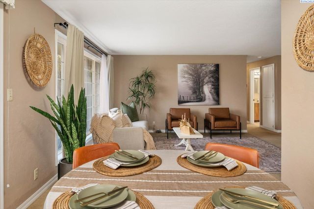 4004 W Nixon Street, Pasco, WA 99301