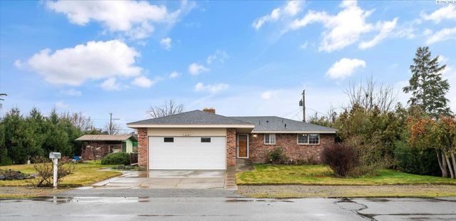 4004 W Nixon Street, Pasco, WA 99301