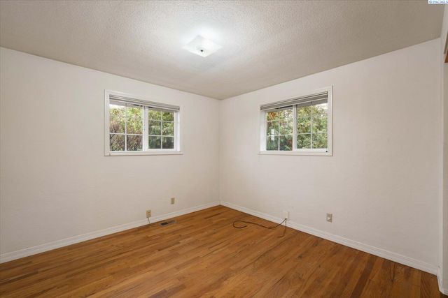 4004 W Nixon Street, Pasco, WA 99301