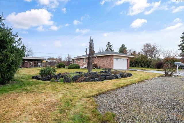 4004 W Nixon Street, Pasco, WA 99301