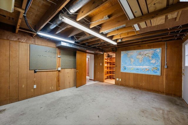 4004 W Nixon Street, Pasco, WA 99301