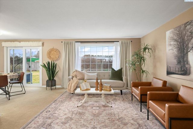 4004 W Nixon Street, Pasco, WA 99301