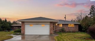 4004 W Nixon Street, Pasco, WA 99301