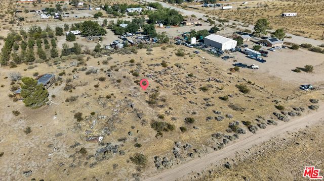 171 E Avenue T 2, Palmdale, CA 93591