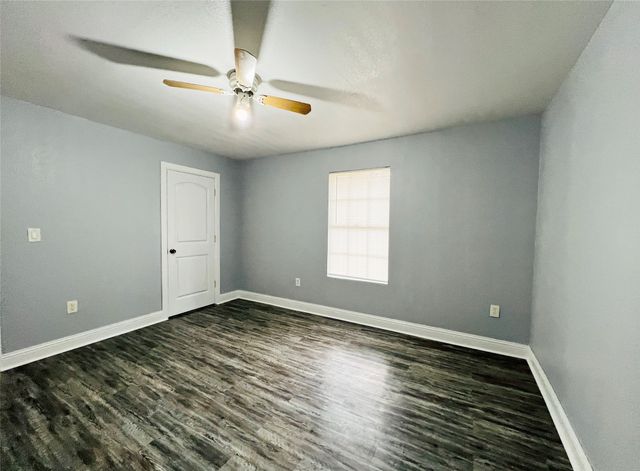2621 E 12th Street, Fort Worth, TX 76111