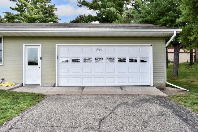 1244 Fountain STREET, Fountain City, WI 54629