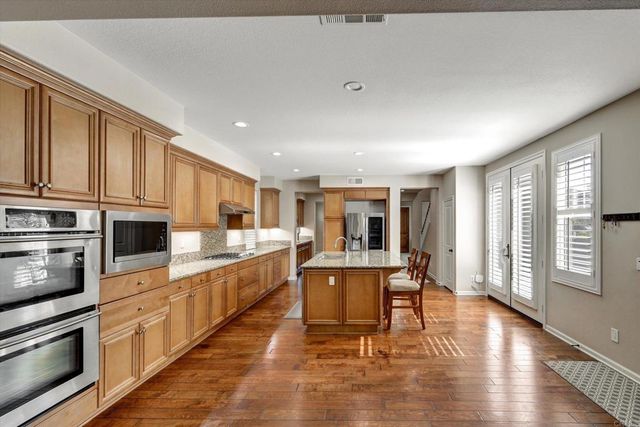 1823 Sheridan Way, San Marcos, CA 92078