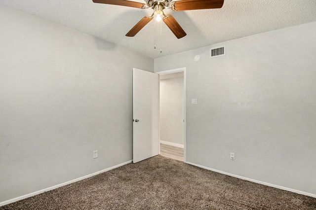 6709 Sunnybank Drive, Fort Worth, TX 76137