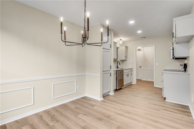 3011 Beaver Creek Street, Springdale, AR 72764