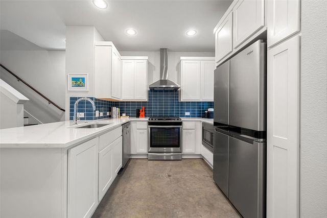1269 Clifftop Lane, Dallas, TX 75208