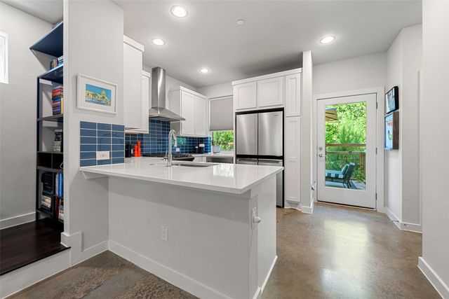 1269 Clifftop Lane, Dallas, TX 75208