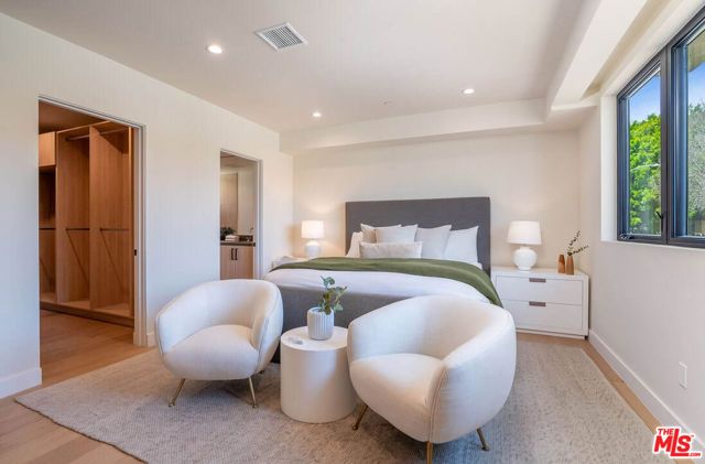 1863 Barry Avenue, Los Angeles, CA 90025