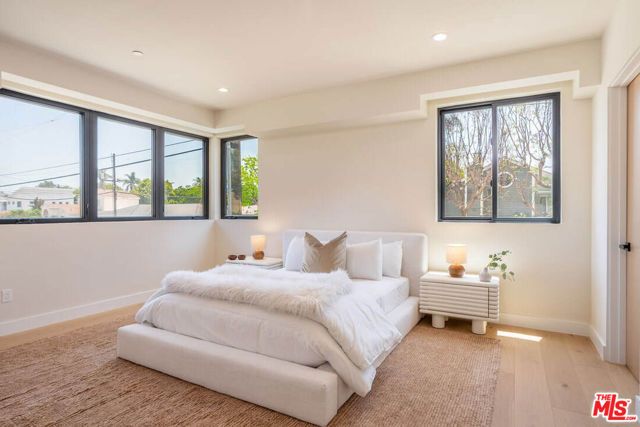 1863 Barry Avenue, Los Angeles, CA 90025