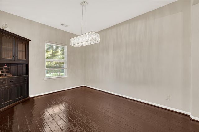 4811 Seaside Sparrow Lane, Baytown, TX 77521