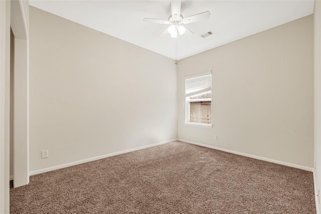 4811 Seaside Sparrow Lane, Baytown, TX 77521