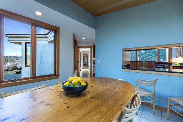 48 Rennie Road, Hanover, NH 03755