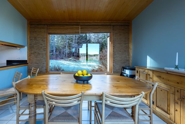 48 Rennie Road, Hanover, NH 03755