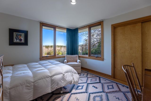 48 Rennie Road, Hanover, NH 03755