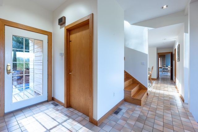 48 Rennie Road, Hanover, NH 03755