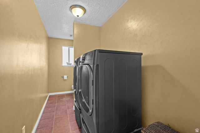 921 E 1500 N, Ogden, UT 84404