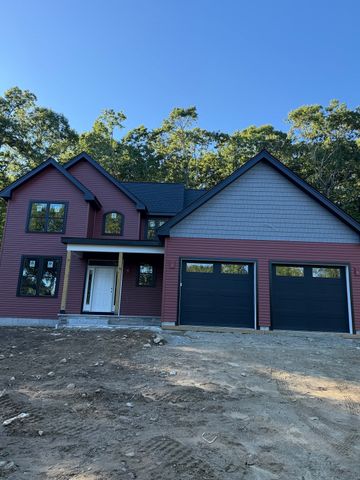 47 Southwick Rd, Sutton, MA 01590