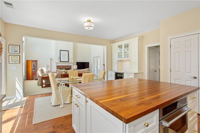 4427 Oakdale Vinings Landing, Smyrna, GA 30080