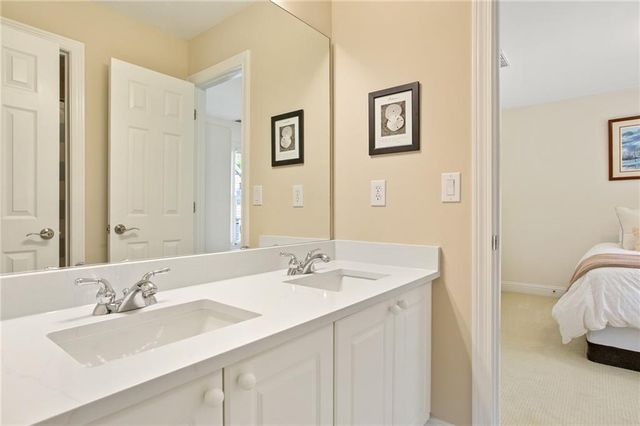 4427 Oakdale Vinings Landing, Smyrna, GA 30080