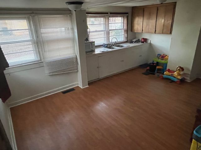 205 N Georgia Avenue, Chesnee, SC 29323