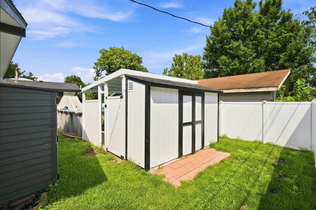 309 SE 8th Street, Ankeny, IA 50021