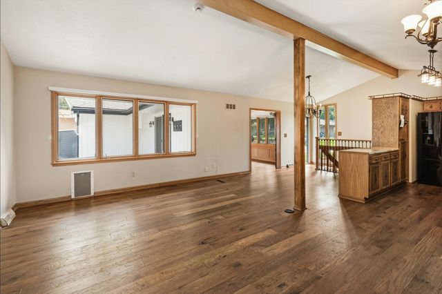 309 SE 8th Street, Ankeny, IA 50021