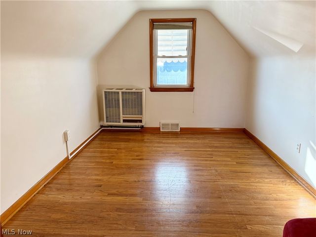 4863 E 93rd Street, Garfield Heights, OH 44125