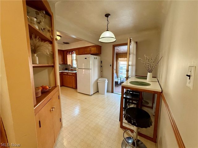 4863 E 93rd Street, Garfield Heights, OH 44125