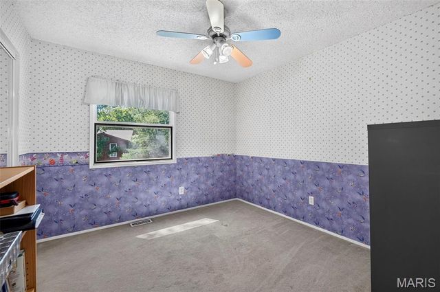 1261 Jade Wind Circle, Ballwin, MO 63011