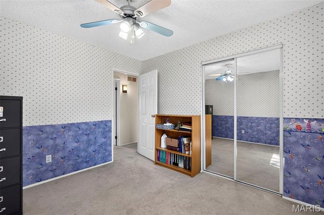 1261 Jade Wind Circle, Ballwin, MO 63011