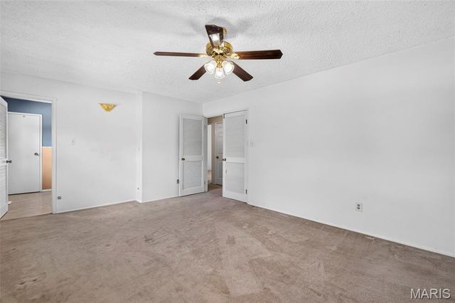 1261 Jade Wind Circle, Ballwin, MO 63011
