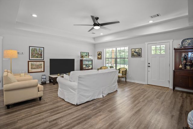 149 Yaupon Lane, Crockett, TX 75835