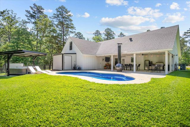 149 Yaupon Lane, Crockett, TX 75835