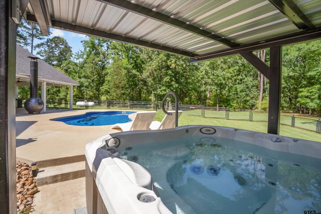 149 Yaupon Lane, Crockett, TX 75835