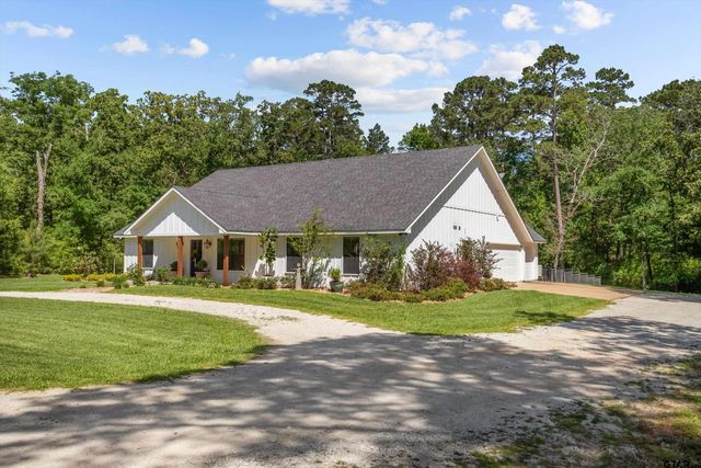 149 Yaupon Lane, Crockett, TX 75835