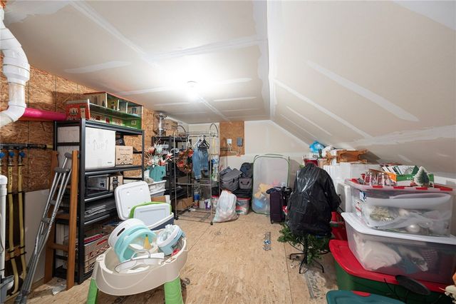 408 Independence Ln, Economy, PA 15042