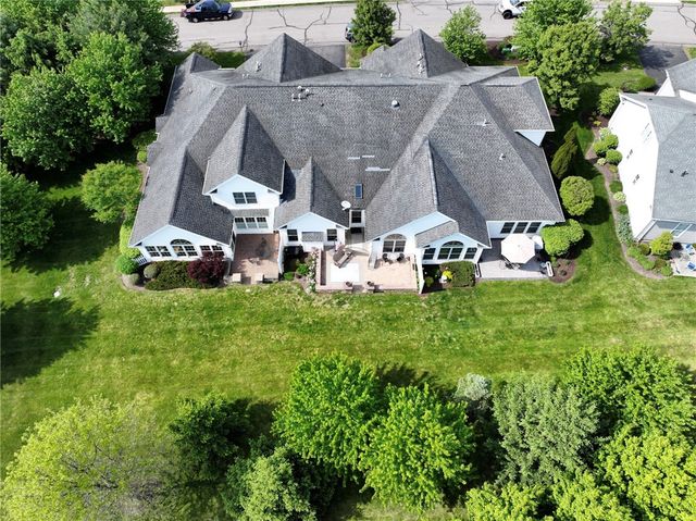 408 Independence Ln, Economy, PA 15042