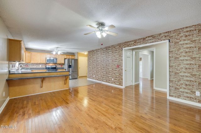 320 Mount Zion Church Road, Jonesborough, TN 37659