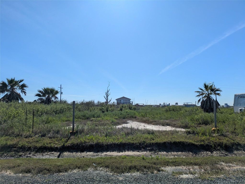 1403 Trinidad Lane, Port Bolivar, TX 77650