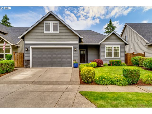 4452 WENDOVER St, Eugene, OR 97404