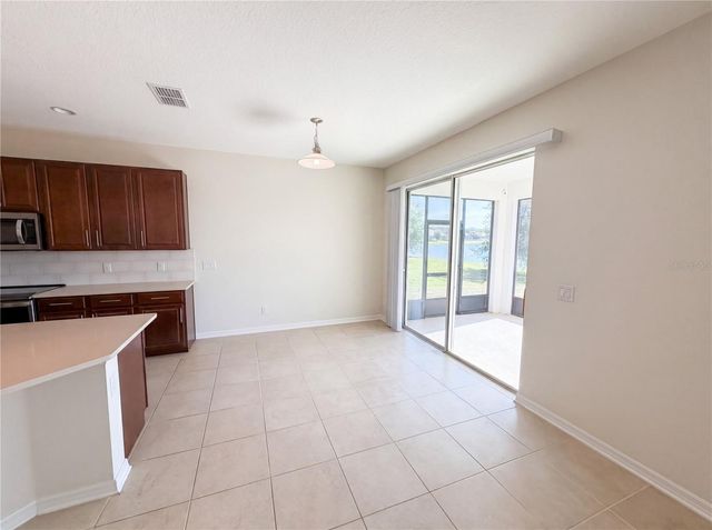 1811 HENLEY STREET, Magnolia Square, FL 34771