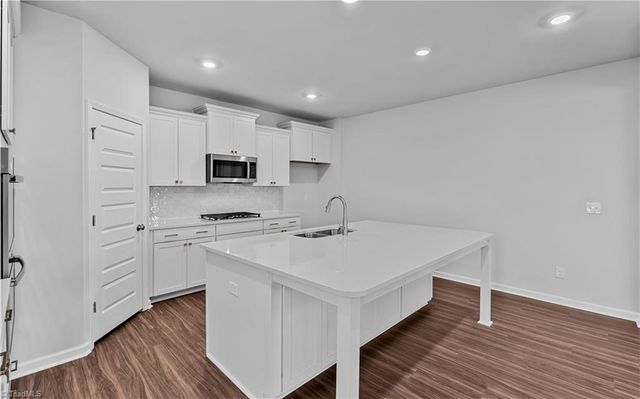 331 Yarrow Drive, Lexington, NC 27295