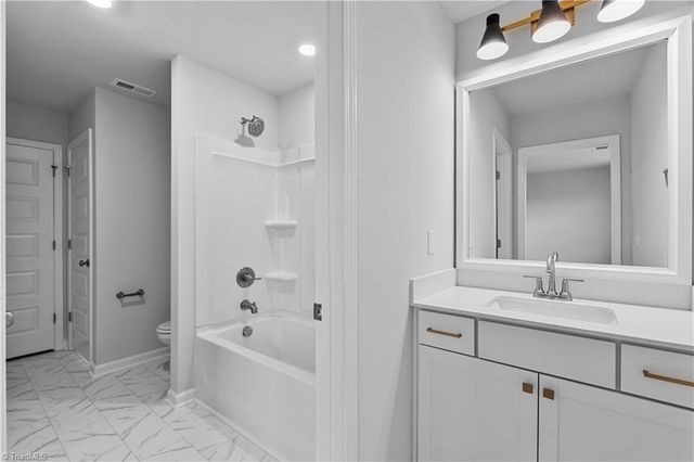 331 Yarrow Drive, Lexington, NC 27295