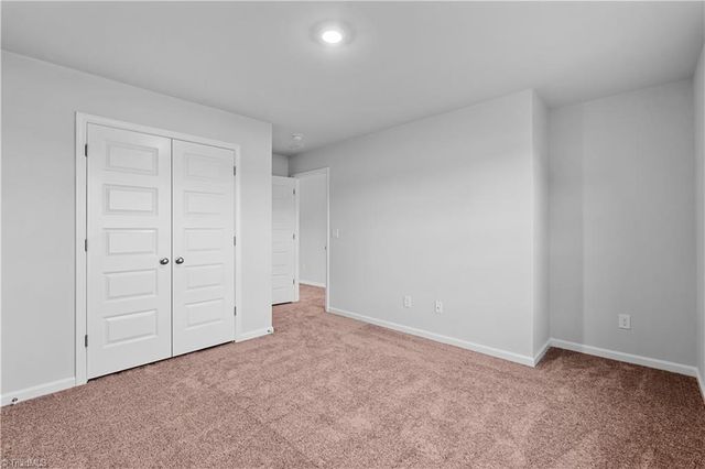 331 Yarrow Drive, Lexington, NC 27295