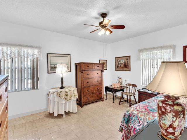 2347 SW 18th St, Miami, FL 33145