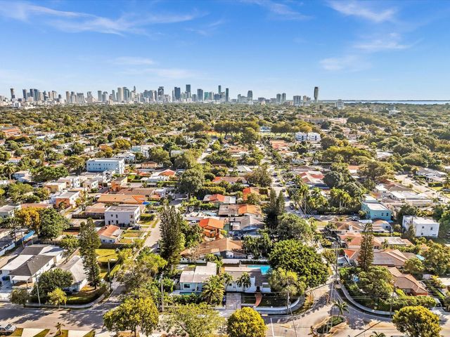 2347 SW 18th St, Miami, FL 33145